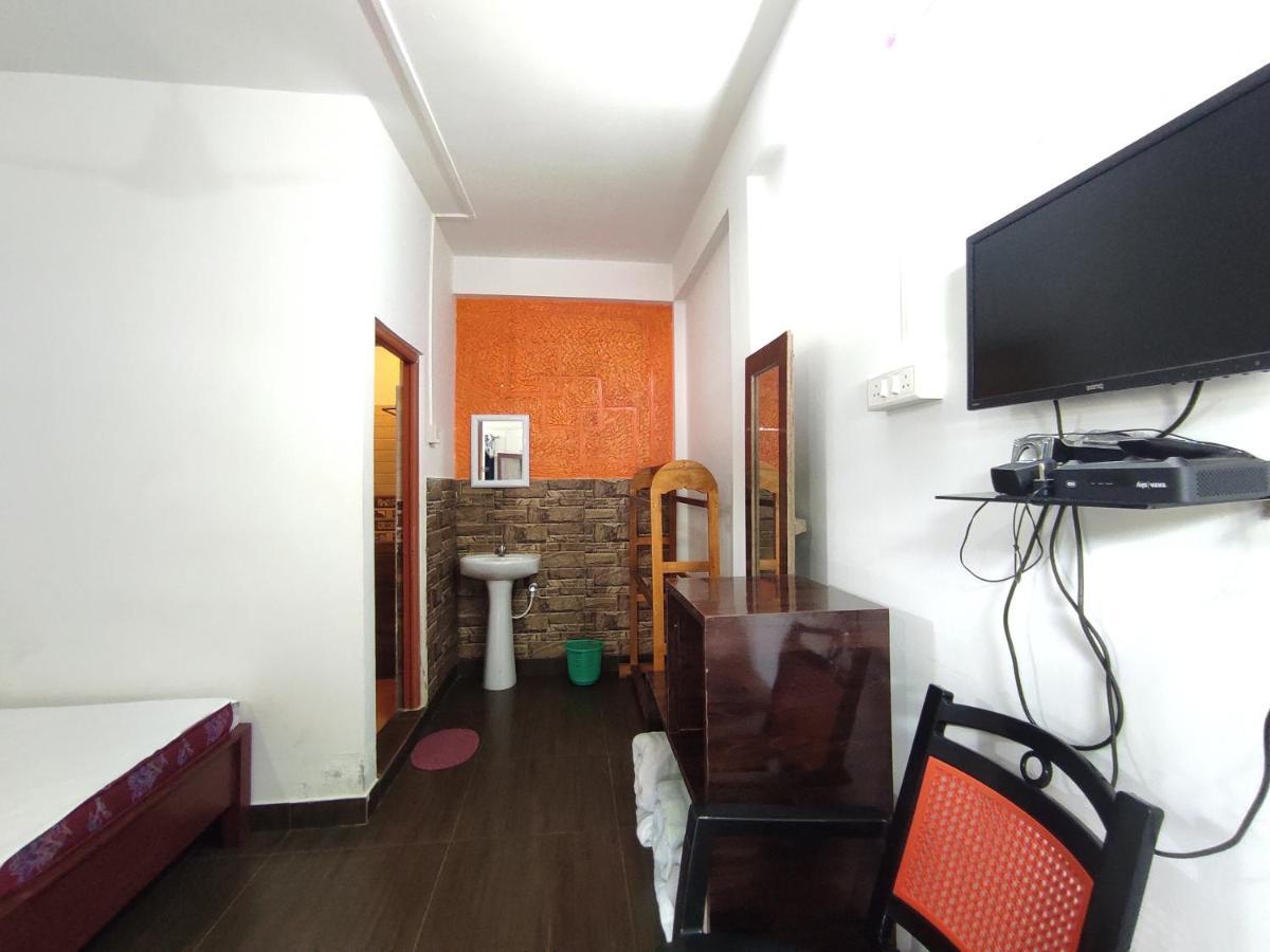 Homecation Boras Homestay Hatikhuli Luaran gambar